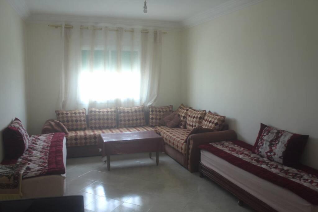 Charmant Appartement Marocain Au Coeur De Saïdia Esterno foto